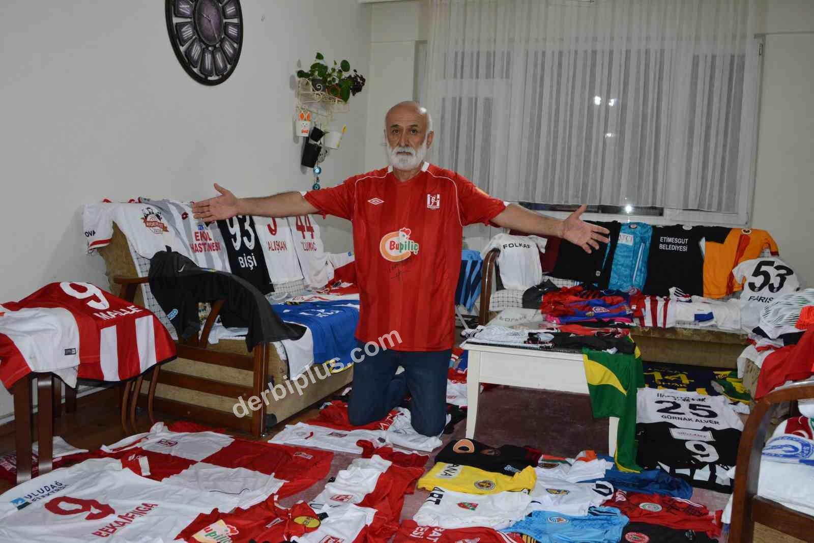 Balıkesir’de 300 formalık koleksiyon