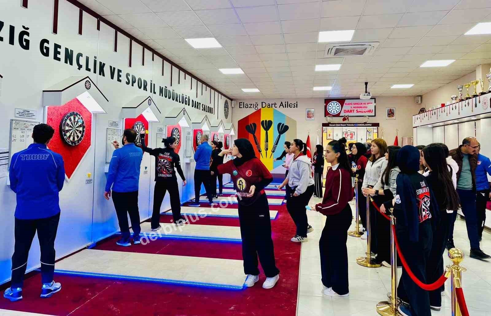Elazığ’da dart müsabakaları sona erdi
