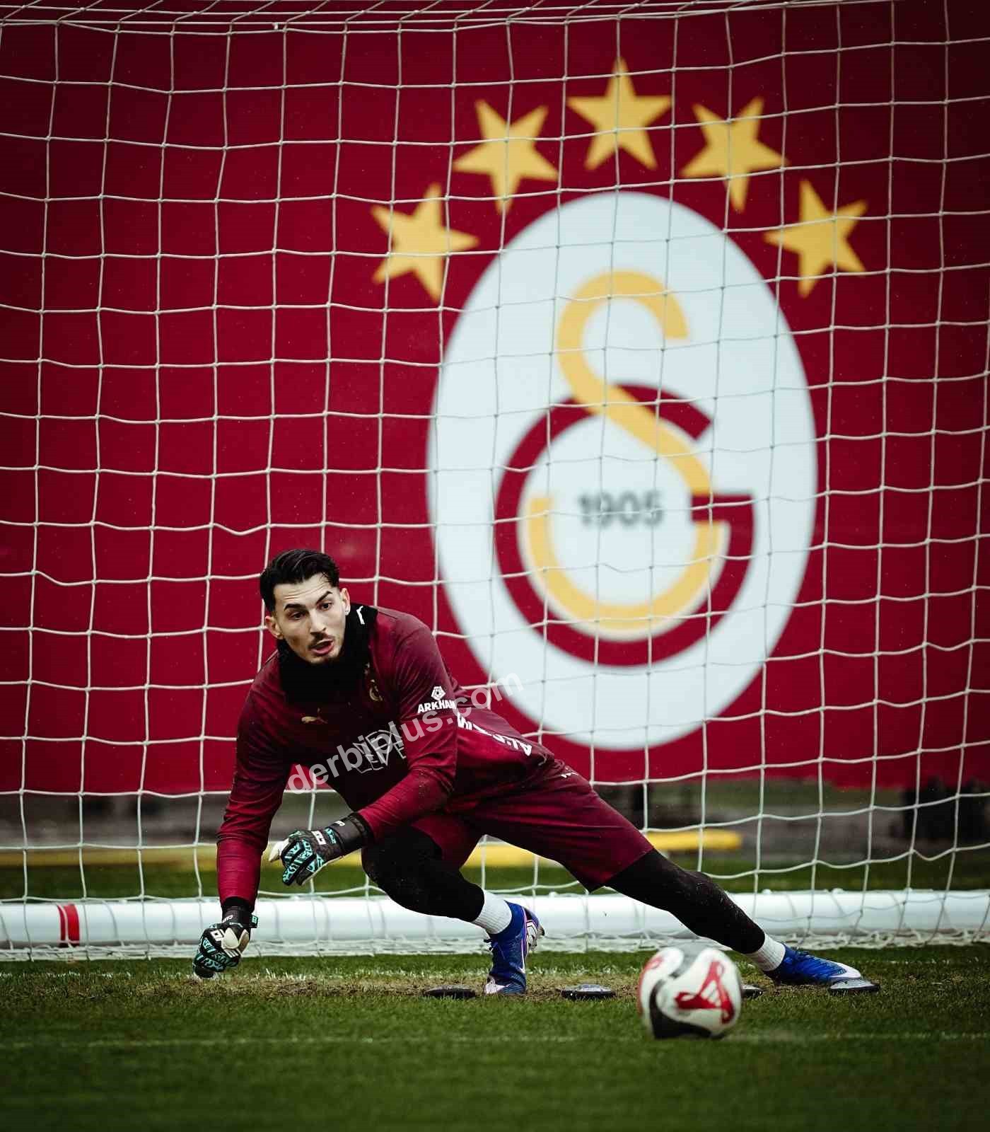 GALATASARAY, TRENDYOL SÜPER LİG’İN 22. HAFTASINDA EYÜPSPOR İLE YAPACAĞI MAÇIN HAZIRLIKLARINI BUGÜN YAPTIĞI ANTRENMANLA TAMAMLADI.