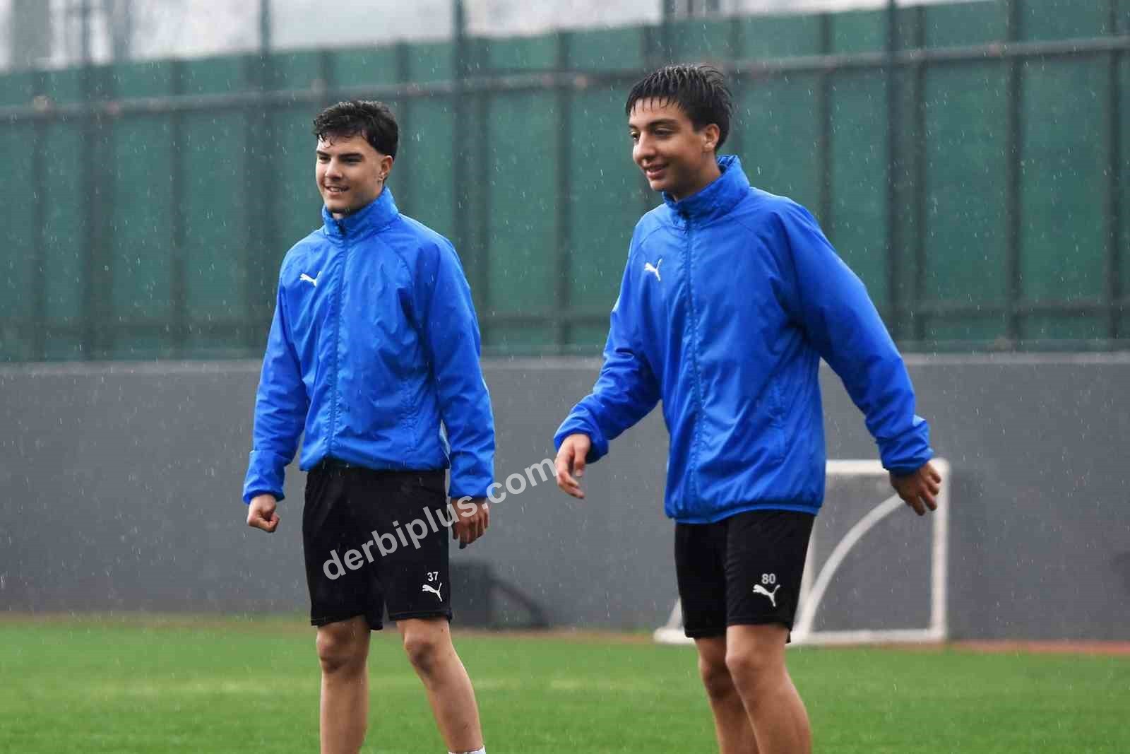 MANİSA FUTBOL KULÜBÜ, TRENDYOL 1. LİG 25. HAFTA MÜCADELESİNDE DEPLASMANDA KARŞILAŞACAĞI ESENLER EROKSPOR MAÇININ HAZIRLIKLARINI TAMAMLADI.