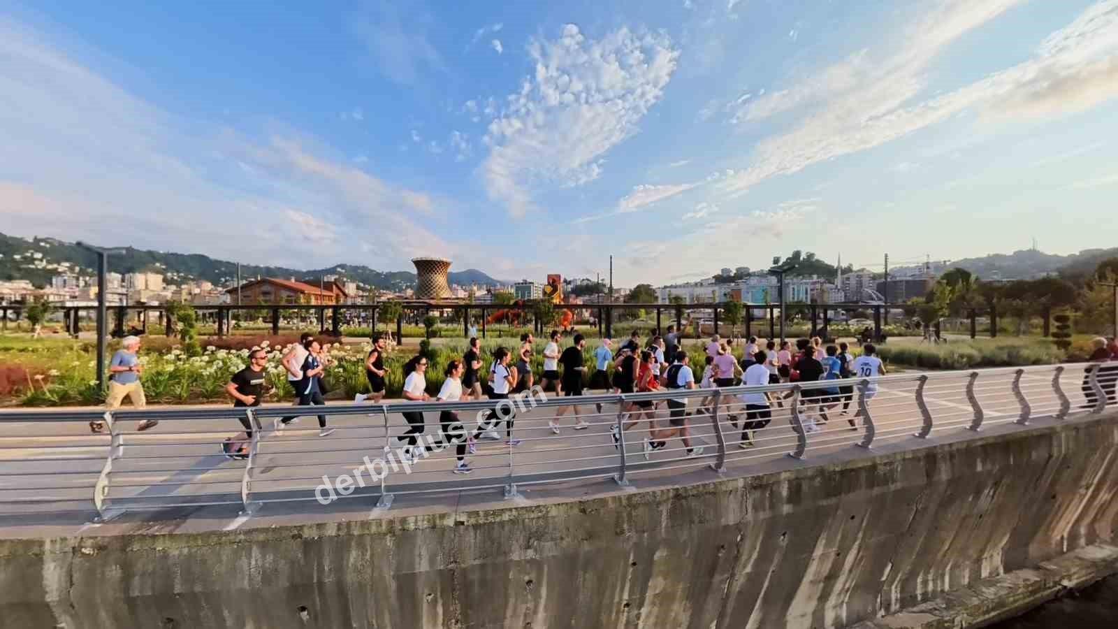 Rize’de 5 kilometrelik halk koşusu