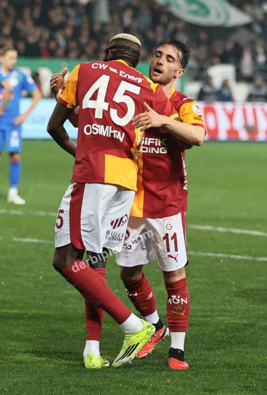 TRENDYOL SÜPER LİG'İN 21. HAFTASINDA ÇAYKUR RİZESPOR, SAHASINDA KARŞILAŞTIĞI GALATASARAY'A 3-0 MAĞLUP OLDU.